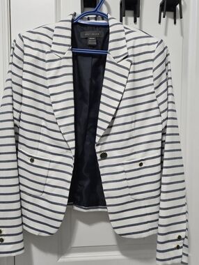 Suzy Shier White and Navy Striped Blazer